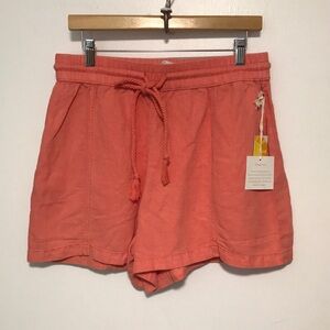 NEW C&C California Paper-bag Linen Shorts. L